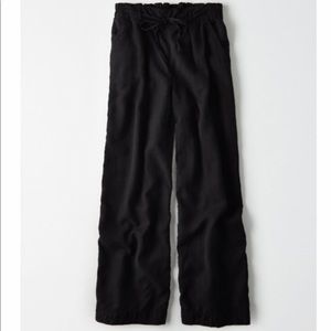 AE Soft Boyfriend Pants 16 Short Black NWT